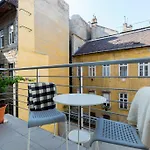 Shr Budapest Orchidea